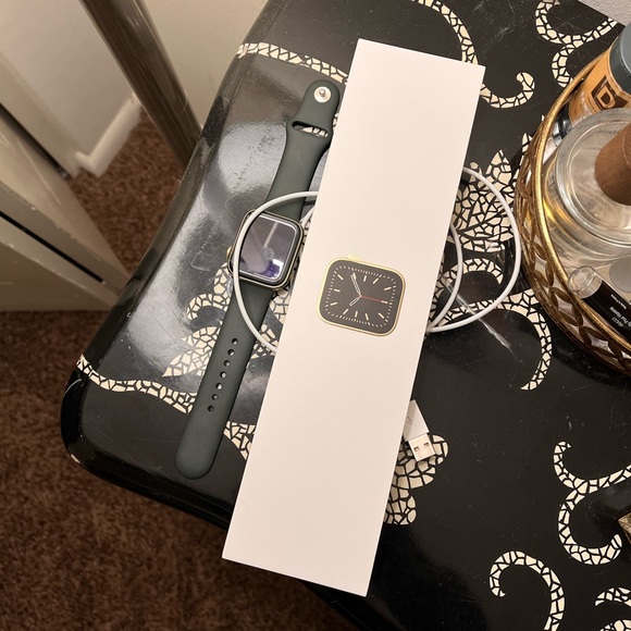 Apple Other - Apple Watch Series 6 44mm Gold Stainless Steel Cellular + GPS Green Sport Band